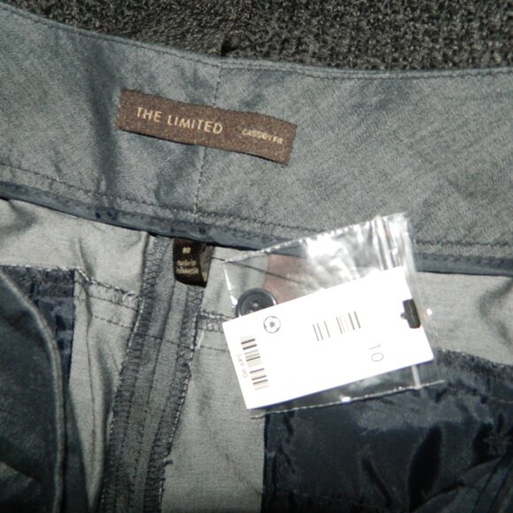 The Limited Cassidy Fit Blue Chambray Shorts Size 10 (F-42) - Picture 5 of 6